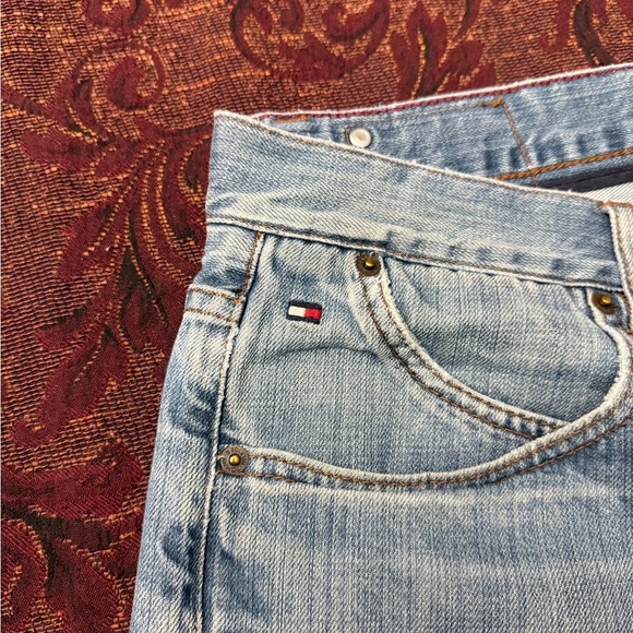 Y2K Tommy Hilfiger Jean Shorts - Picture 3 of 6